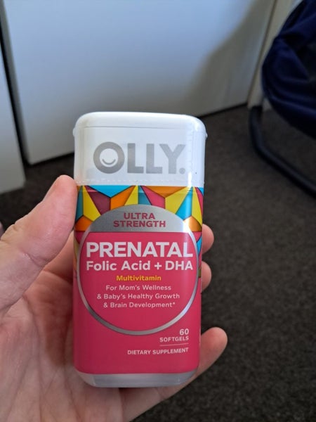 Olly prenatal vitamins Carousel 1