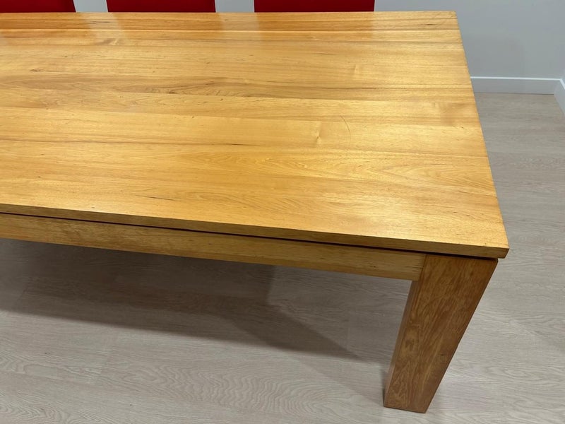 ?? Hensley 8-Seater Dining Table – Grand, Coastal Style, Solid Messmate Timber64016695510017111