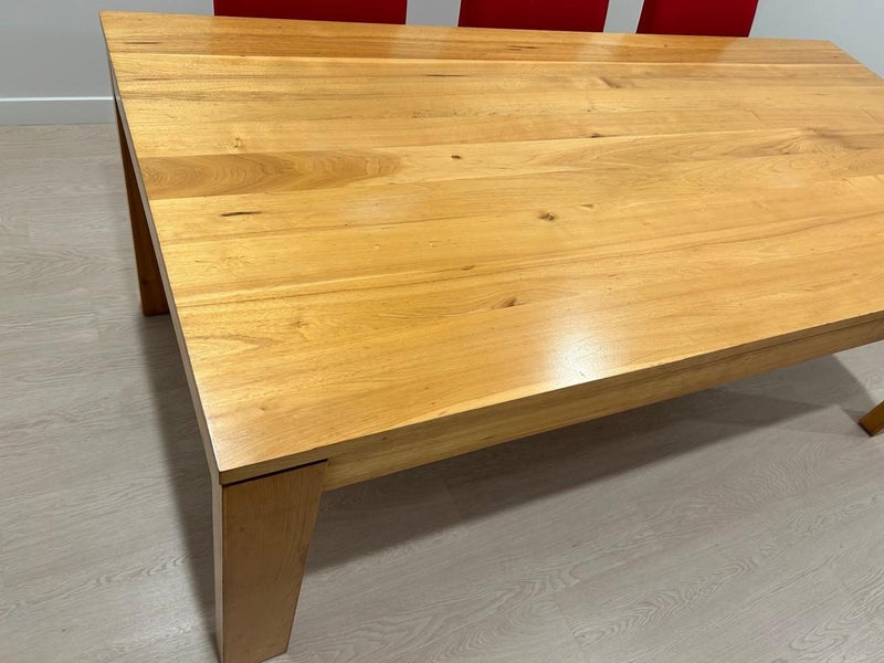 ?? Hensley 8-Seater Dining Table – Grand, Coastal Style, Solid Messmate Timber64016695510017110