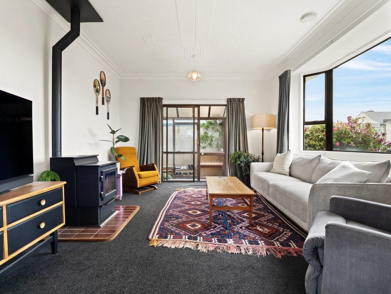 Smart, Stylish & Ready for You64016578083713113