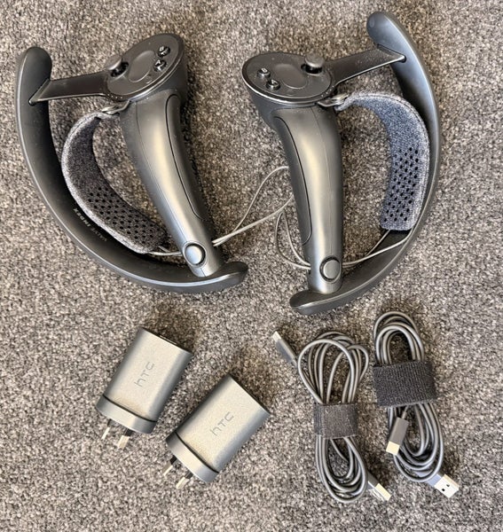 Valve Knuckles VR Controllers Carousel 1
