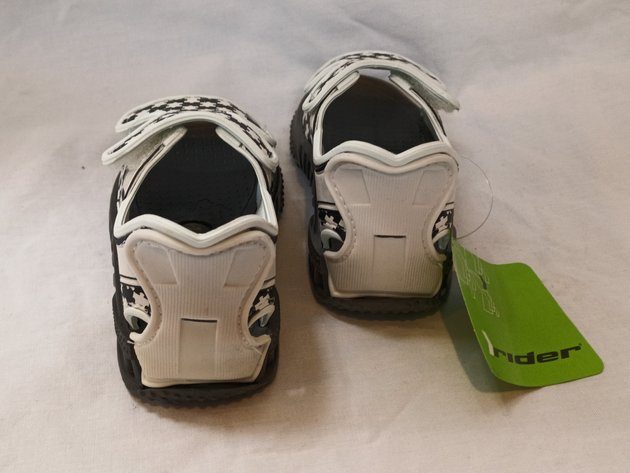 Rider Childrens Sandals Boy II Baby Grey/White Size USA 6 Carousel 2