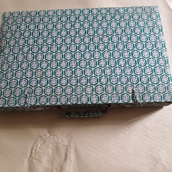 Mah jong set.64336654217987112