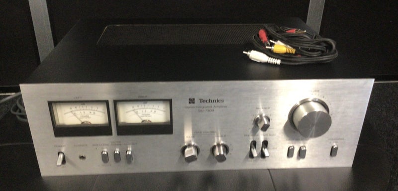 Technics Amplifier SU-7300 , $1 Reserve Carousel 1