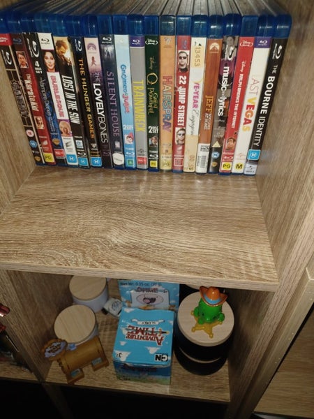 Bulk blurays over 100 Carousel 2