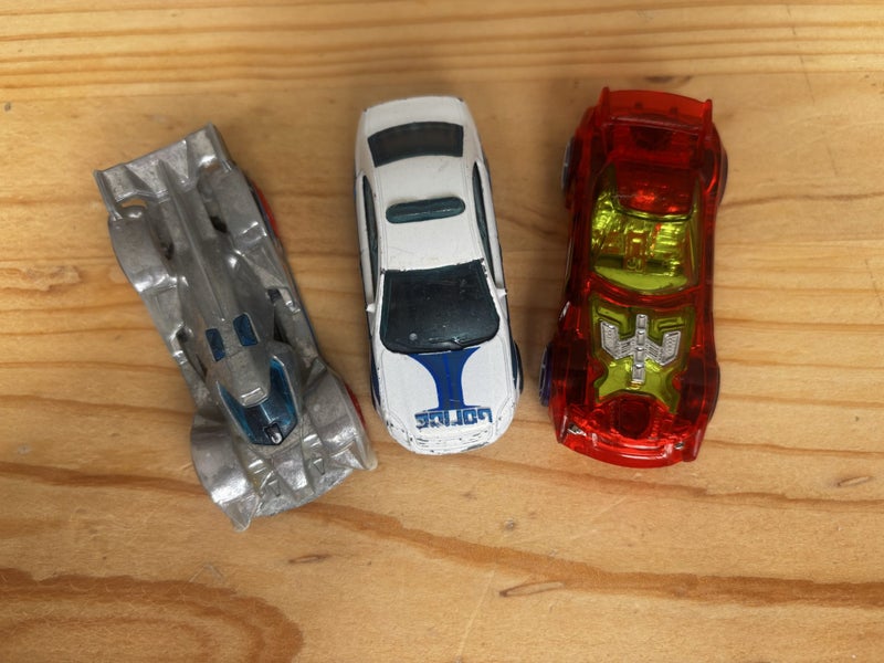 3 hot wheel cars Carousel 2