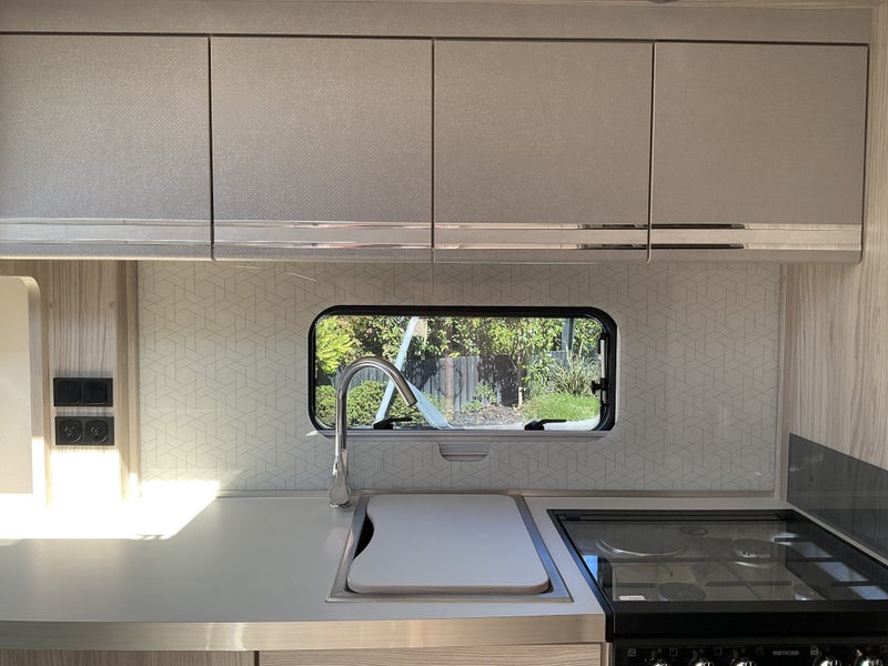 2022 Elddis Crusader Borealis- LUXURY CARAVAN64019197717890113