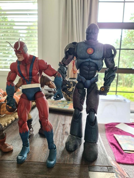 sentinel build a figure plus wolverine ant man big guys64021488013955111
