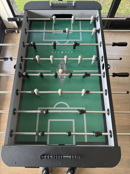 Brunswick Foosball - Contender series Carousel 1