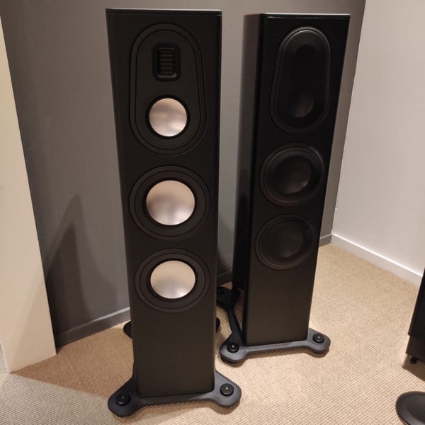 Monitor Audio PL200II Carousel 1