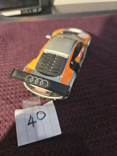 HORNBY 1:32 Car - Audi R8 LMS GT3 Rheiinfelden #26 #E Carousel 2