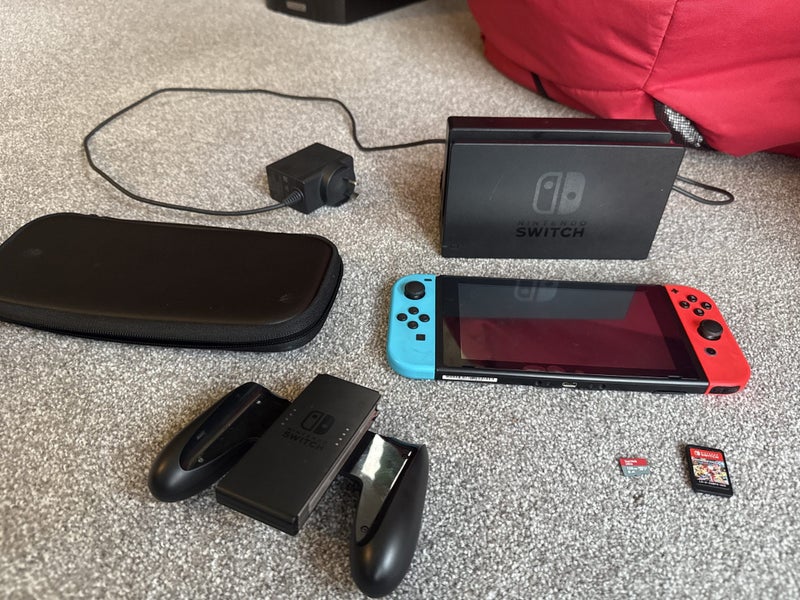 Nintendo Switch console Carousel 1