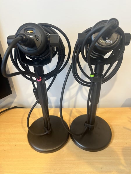 RODECaster Pro II & 2 X Rode mics with stands64020722842755112