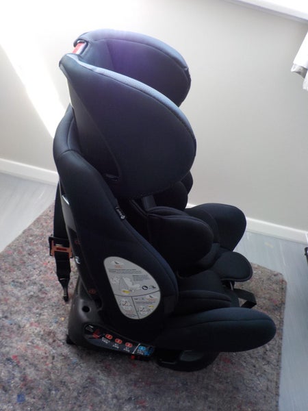 Safety 1st Car Seat Carousel 2
