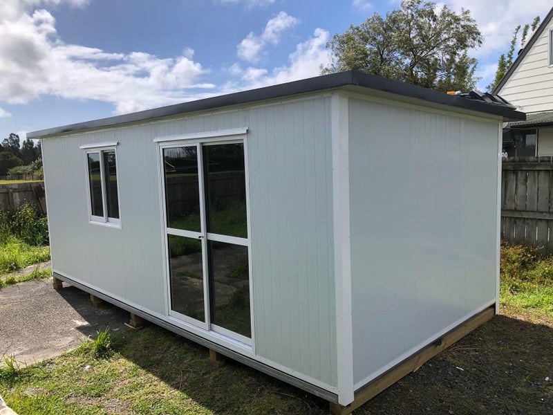 Cabins to live Carousel 4