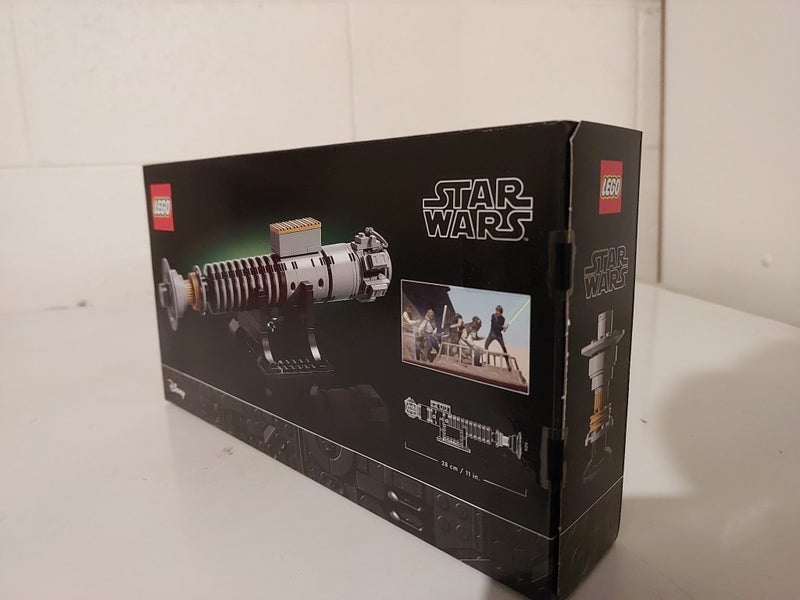 LEGO STAR WARS LUKE'S LIGHTSABER 40730 (N.I.S.B) - AfterPay64023558722433112