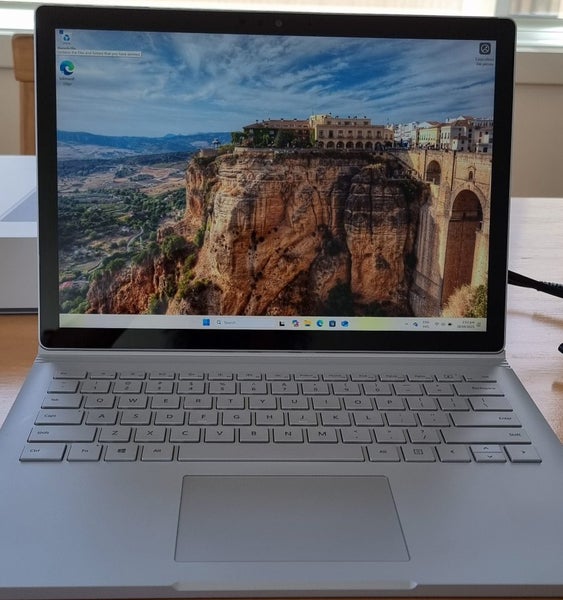 Surface Book 2 Carousel 2
