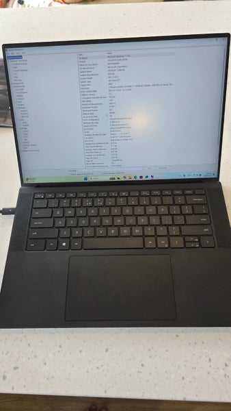 Dell XPS 15 9510 – Premium 4K Creator Laptop (Touch Screen)64027785599233111