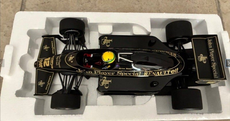 Minichamps Senna 97T car Carousel 1