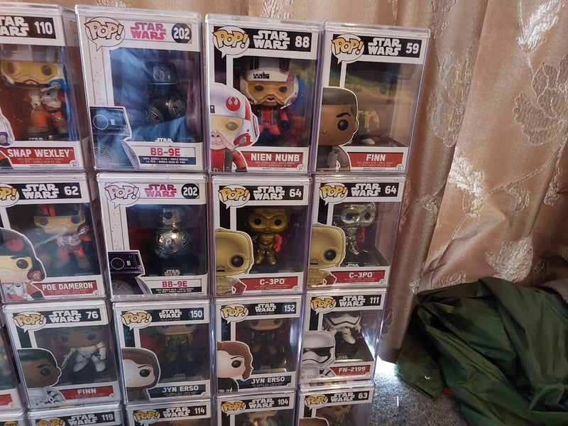 STAR WARS FUNKO POP - 24 IN TOTAL (All IN HARD CASE PROTECTOR'S) Carousel 5