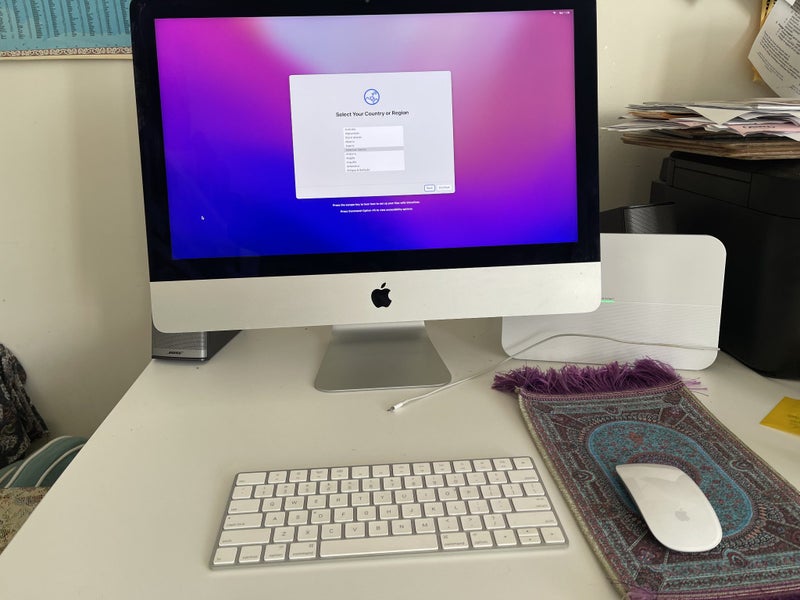 iMac Retina 4K, 21.5 inch, 3.1GHz quad-core i5, 8GB, 1TB Carousel 1
