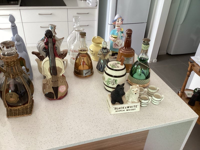Antique liquor and other bottles collection Carousel 4