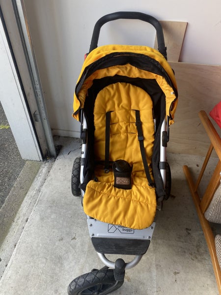 Mountain Buggy Swift (2018) Carousel 1