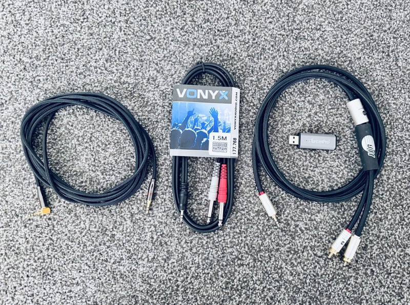 XtremPro X1 USB DAC + JIB Boaacoustic 4NOFC 3.5mm jack to 2RCA cable 2M + 2 MORE Carousel 1
