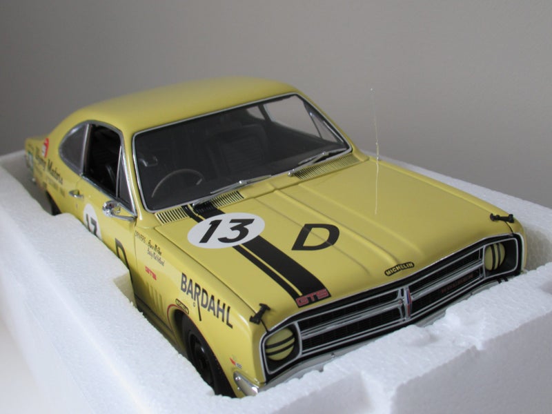 1:18 AUTOART HOLDEN HK MONARO 1968 BATHURST WINNER Carousel 1