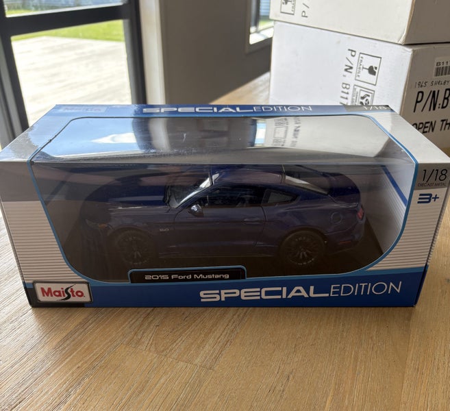 2015 Ford Mustang Carousel 1