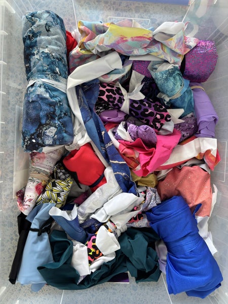 Bulk lot spandex / activewear fabric Carousel 1