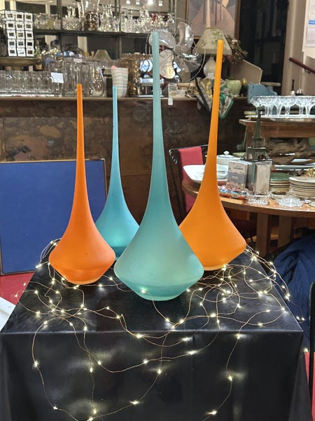 Vintage Market Business Carousel 20