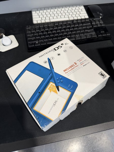 Nintendo DSi XL Console - Boxed - Blue - $1 Reserve! Carousel 1