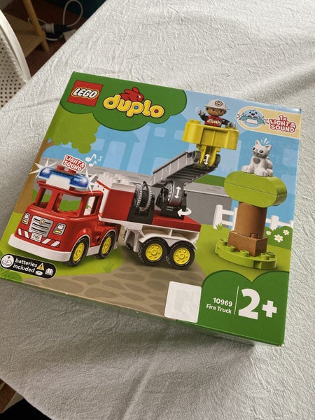 Brand New- Duplo fire truck rescue Carousel 1