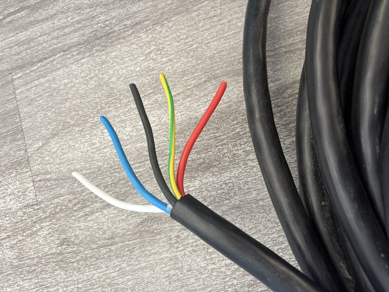 22m 10mm 4C+Earth Circular cable. Carousel 2