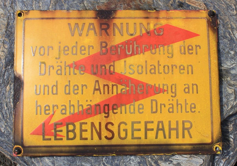 German Enamel 1950s Warning Sign Life Threatening Carousel 1