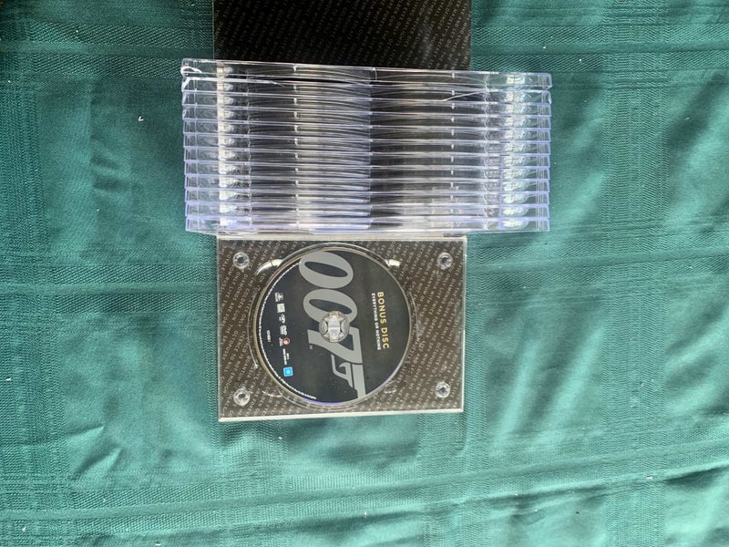 Bulk DVD Bundle 7 ( The James Bond Collection - 24 Discs Including Spectre)64188448858369112