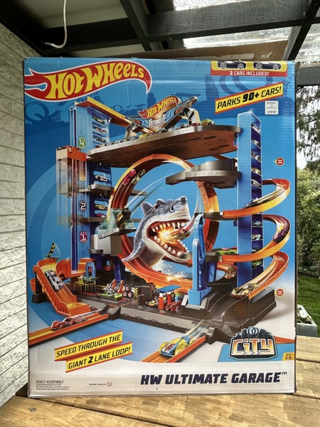 Hot wheels City Ultimate Garage Carousel 5