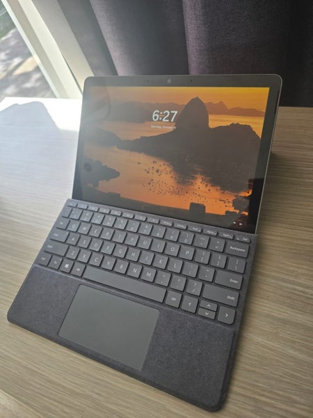 Microsoft Surface Go 2 Carousel 1