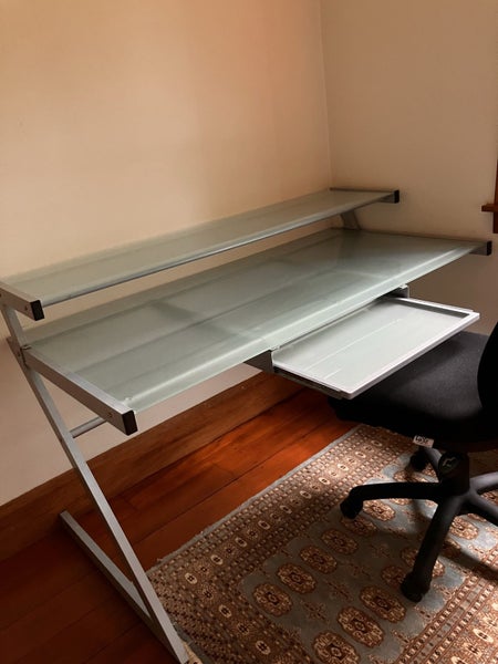Large computer desk Carousel 2