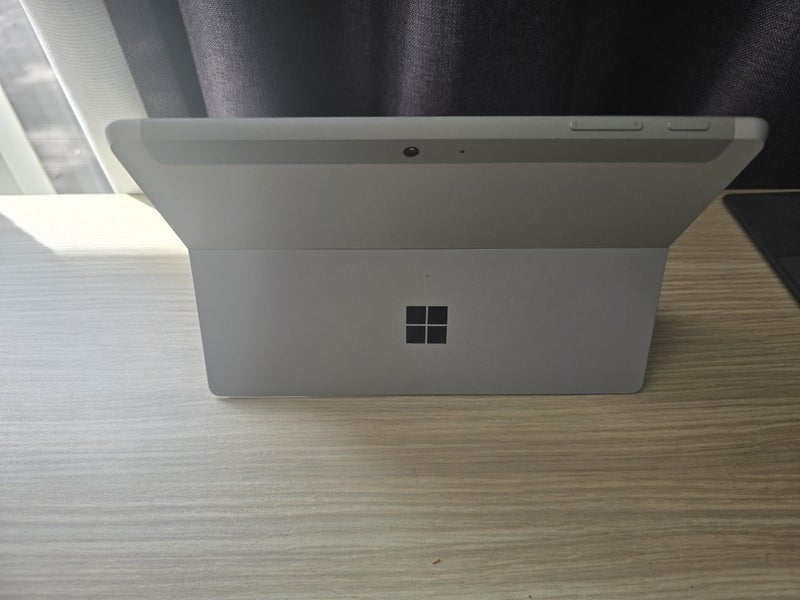 Microsoft Surface Go 2 Carousel 6