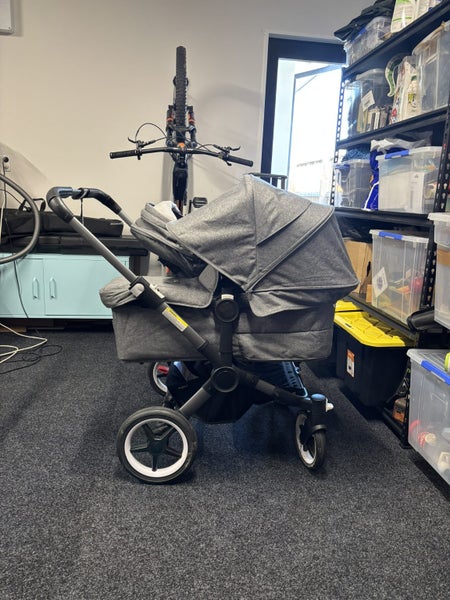 Stroller: Bugaboo Donkey 564029875222787113