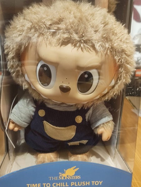 Labubu time to chill Carousel 1
