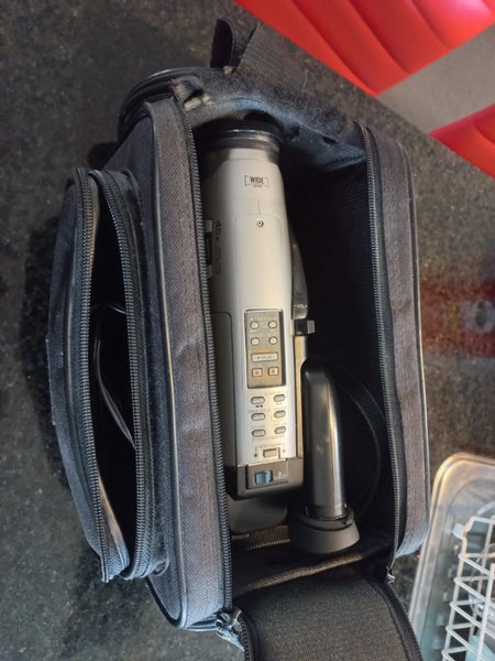 Panasonic Camcorder with Bag Carousel 2