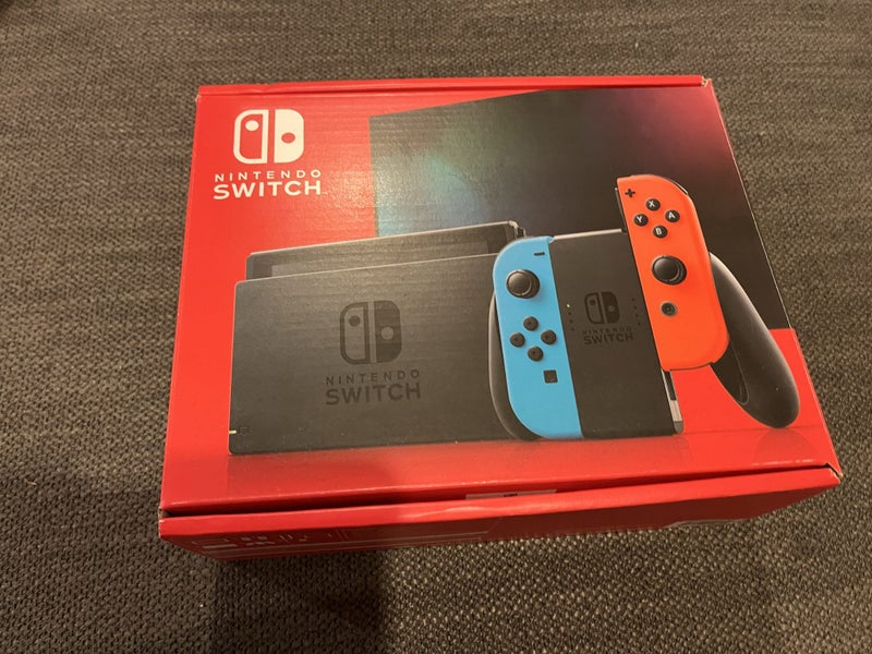 OG Nintendo Switch w/ original box Carousel 1