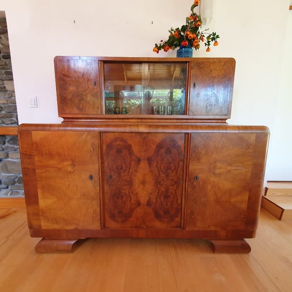 Art Deco Sideboard Carousel 1