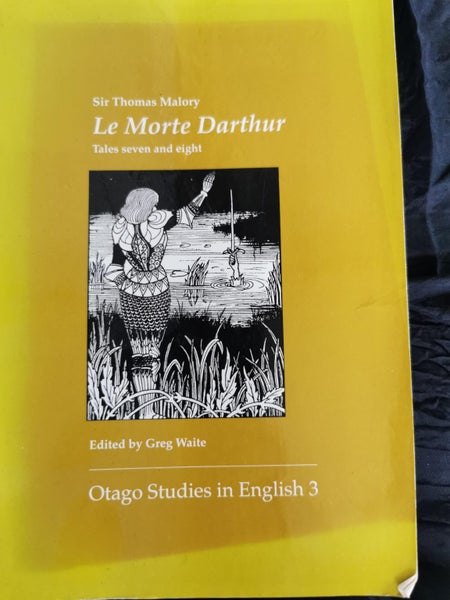 Le Morte Darthur - Sir Thomas Malory Carousel 1