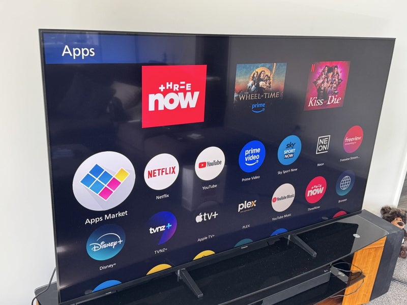 $1 Res Panasonic 65” 4K 120hz TV in Great Condition Carousel 1