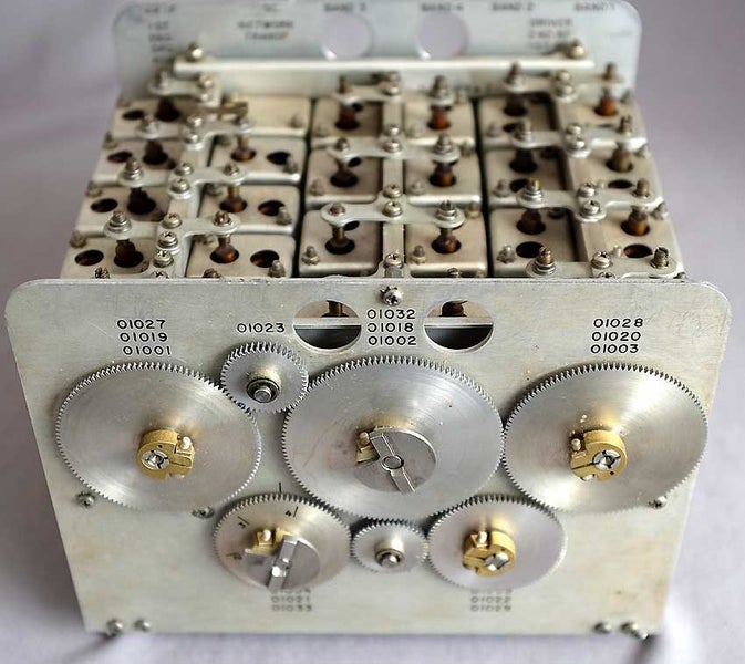 Inductively Tuned RF Deck Carousel 1