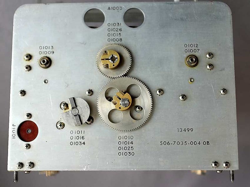 Inductively Tuned RF Deck Carousel 8